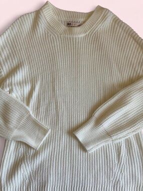 SO Cream Ribbed Crew Sweater